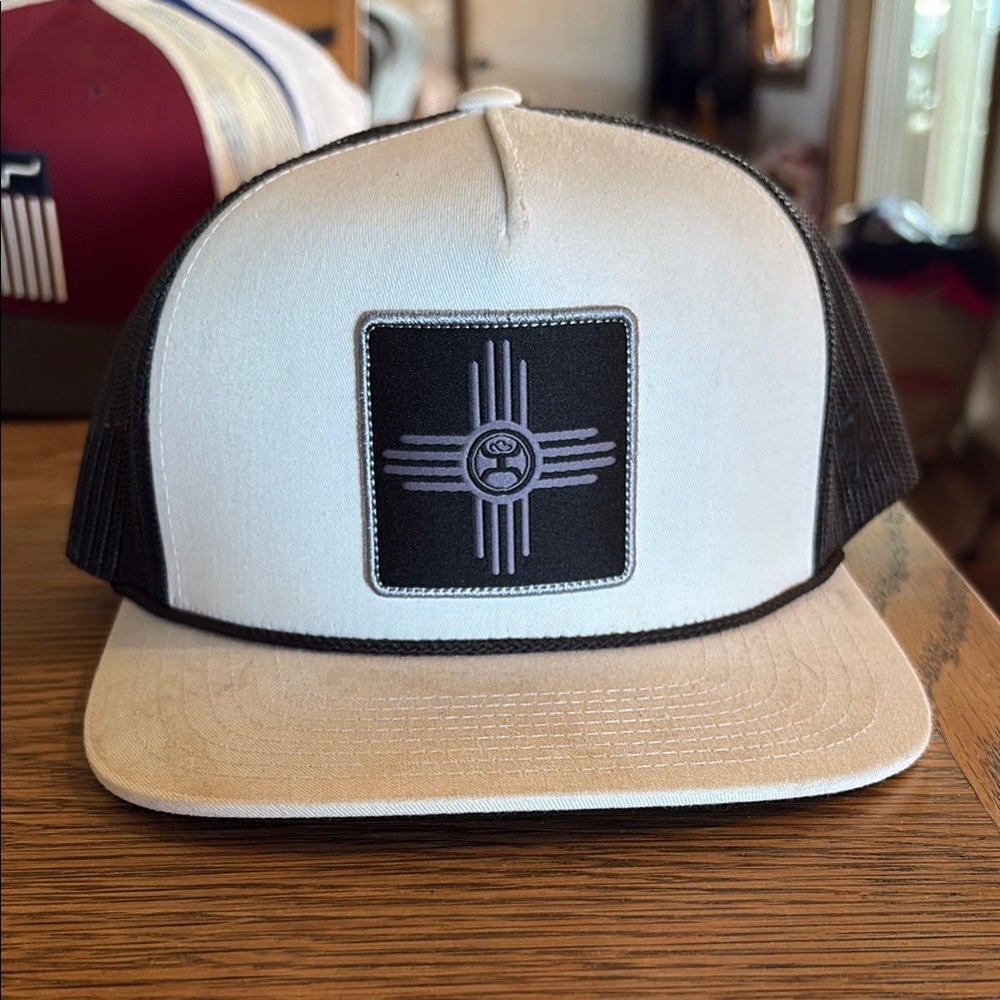 Hooey Black and White Snapback Hat with Geometric Patch